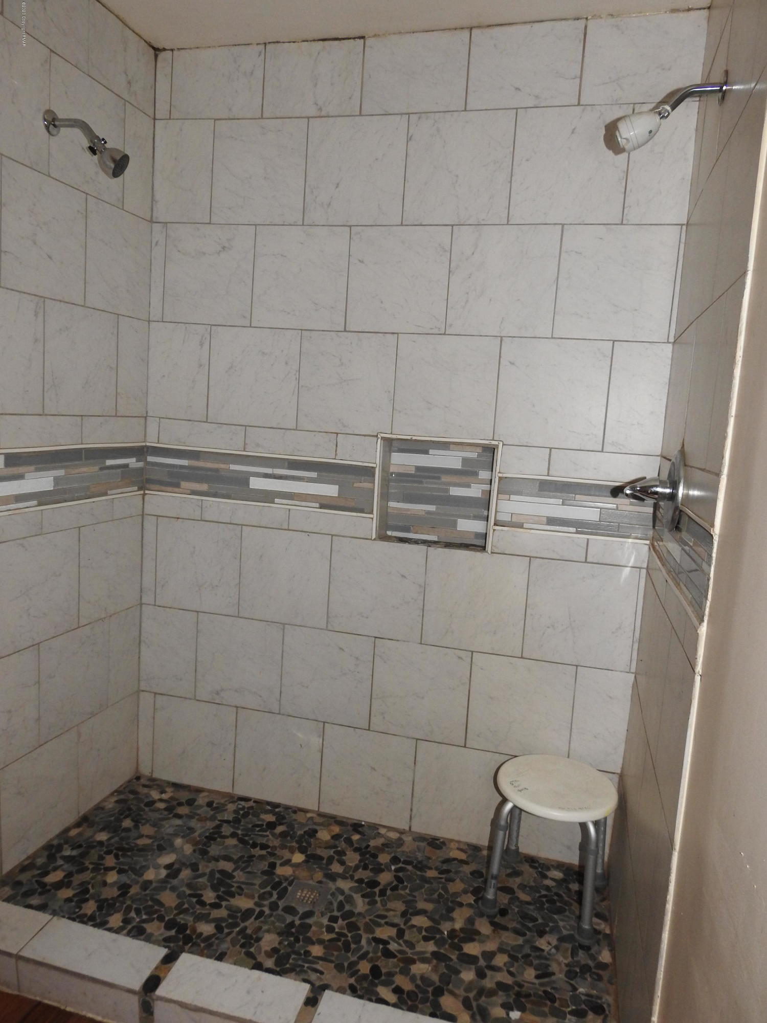 164 Pocono Road Albrightsville, PA 18210 - Photo 26 of 41 Master bath shower