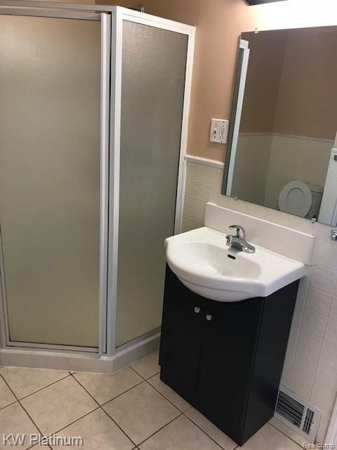 4372 Dove Road Port Huron, MI 48060 - Photo 11 of 19 IMG_8096.jpg