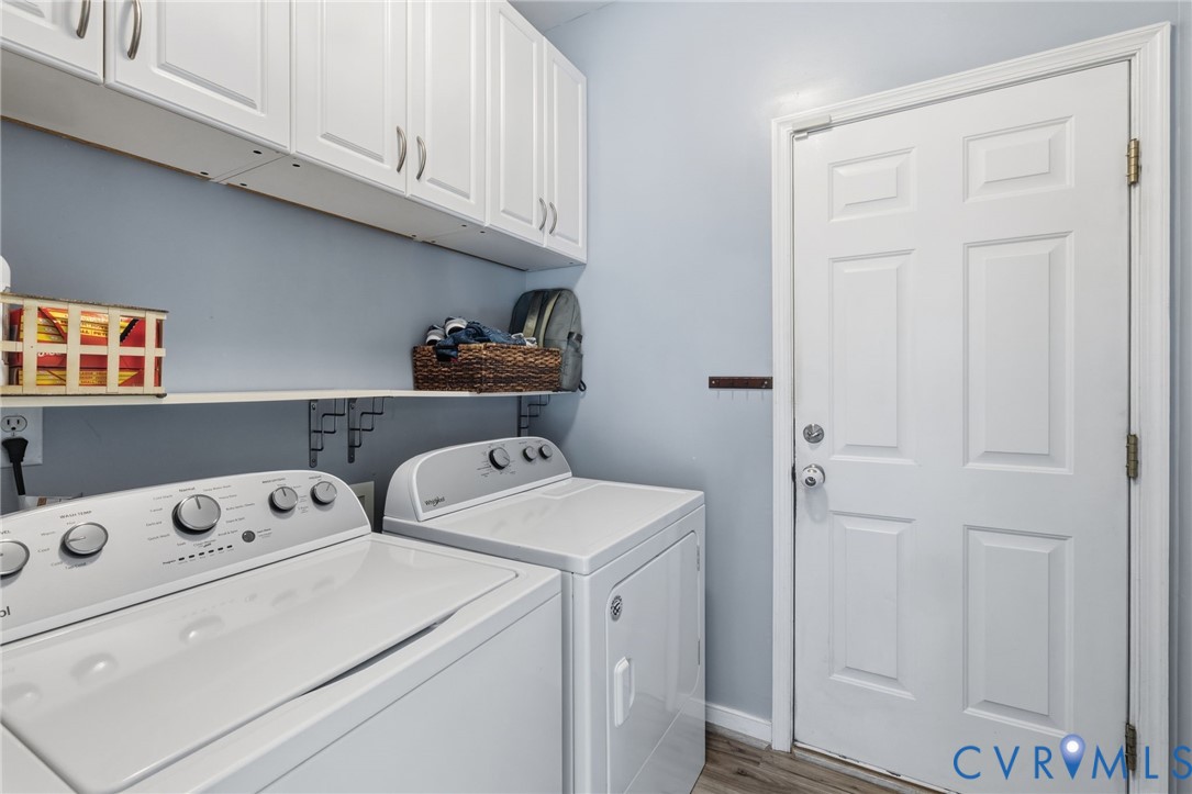 12107 Sunset Point Court Midlothian, VA 23112 - Photo 12 of 37