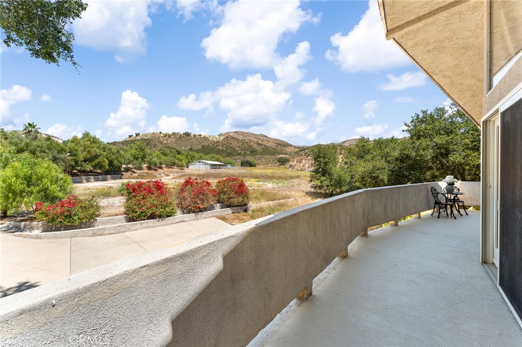 9110 Happy Camp Road Moorpark, CA 93021 - Photo 14 of 73 Balcony upstairs with view of barn