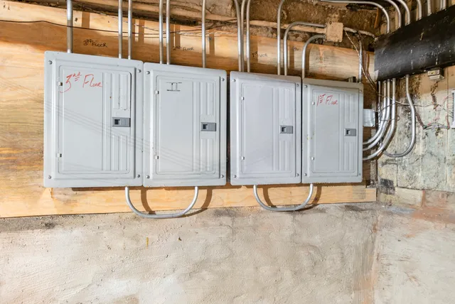 $409,900 | 11247 South King Drive, Chicago, IL 60628