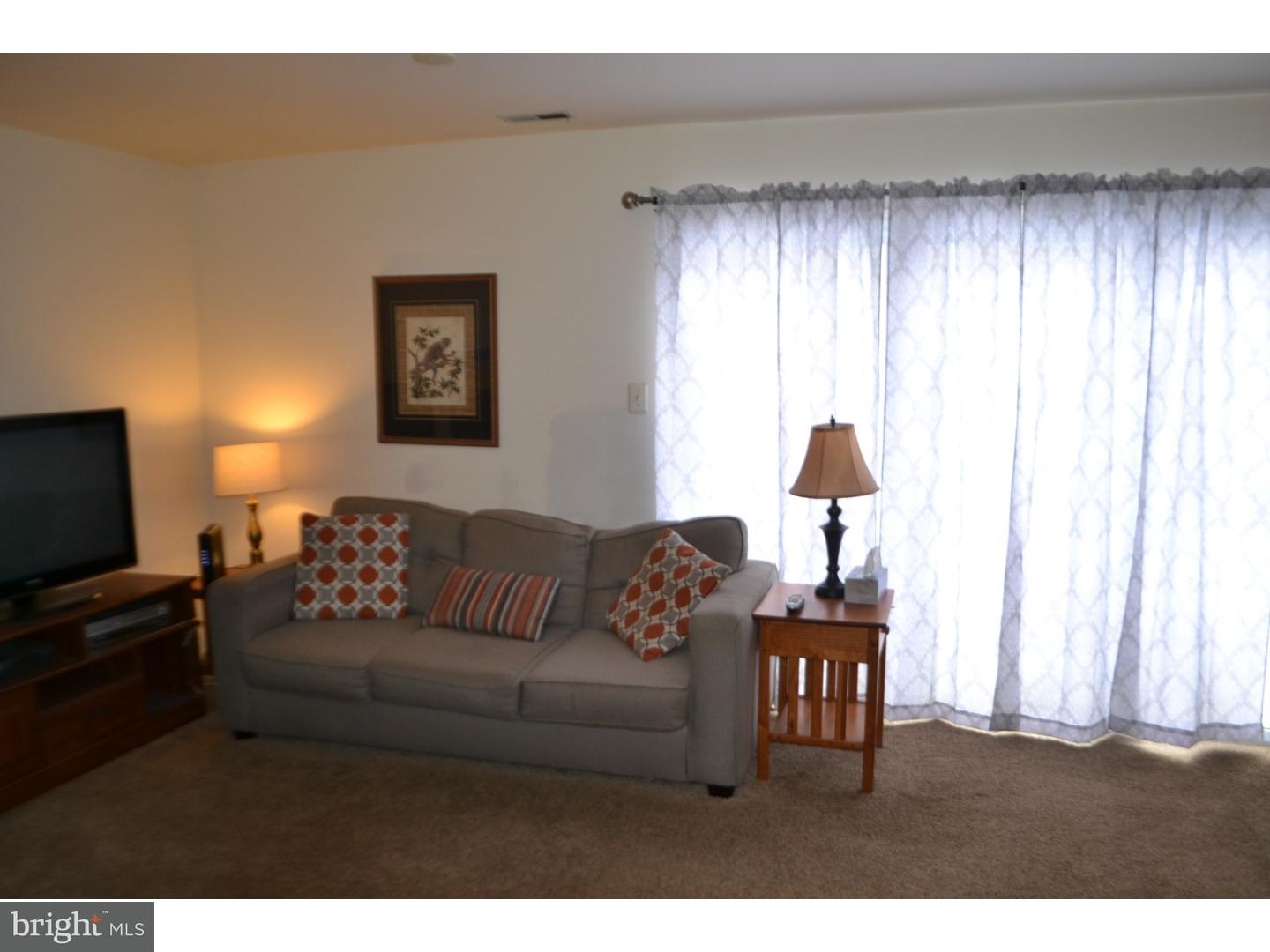 802 Roberts Lane Evesham, NJ 08053 - Photo 9 of 15 Great Room