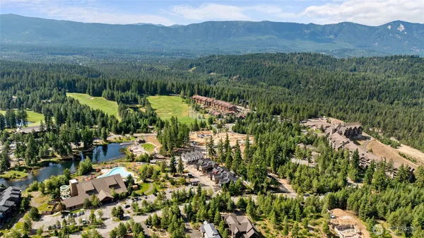 $365,000 | 3600 Suncadia Trail, Unit 4038, Cle Elum, WA 98922
