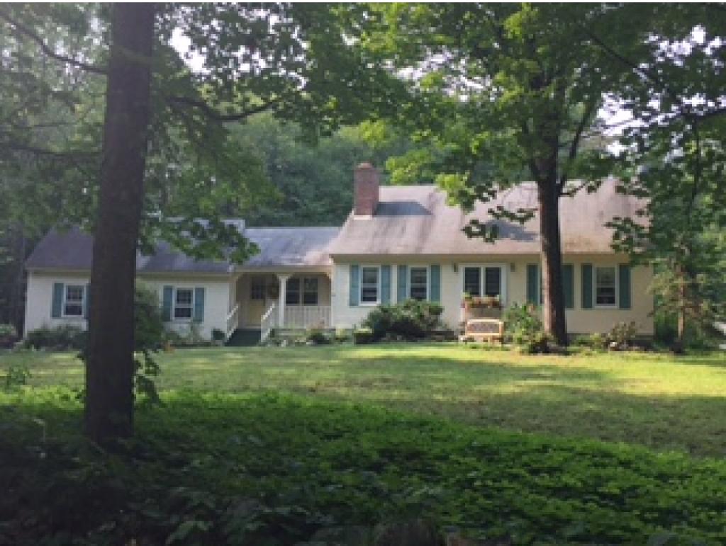 223 Governors Road Brookfield, NH 03872 - Photo 1 of 24