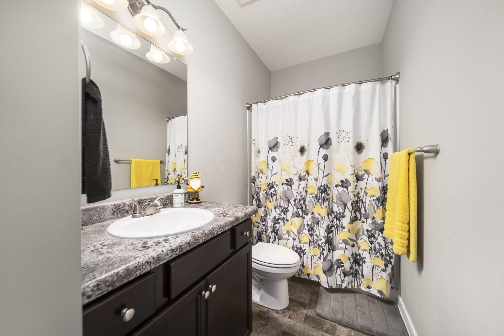 26927 Gay-Dreisbach Road Circleville, OH 43113 - Photo 30 of 48 BATHROOM 2