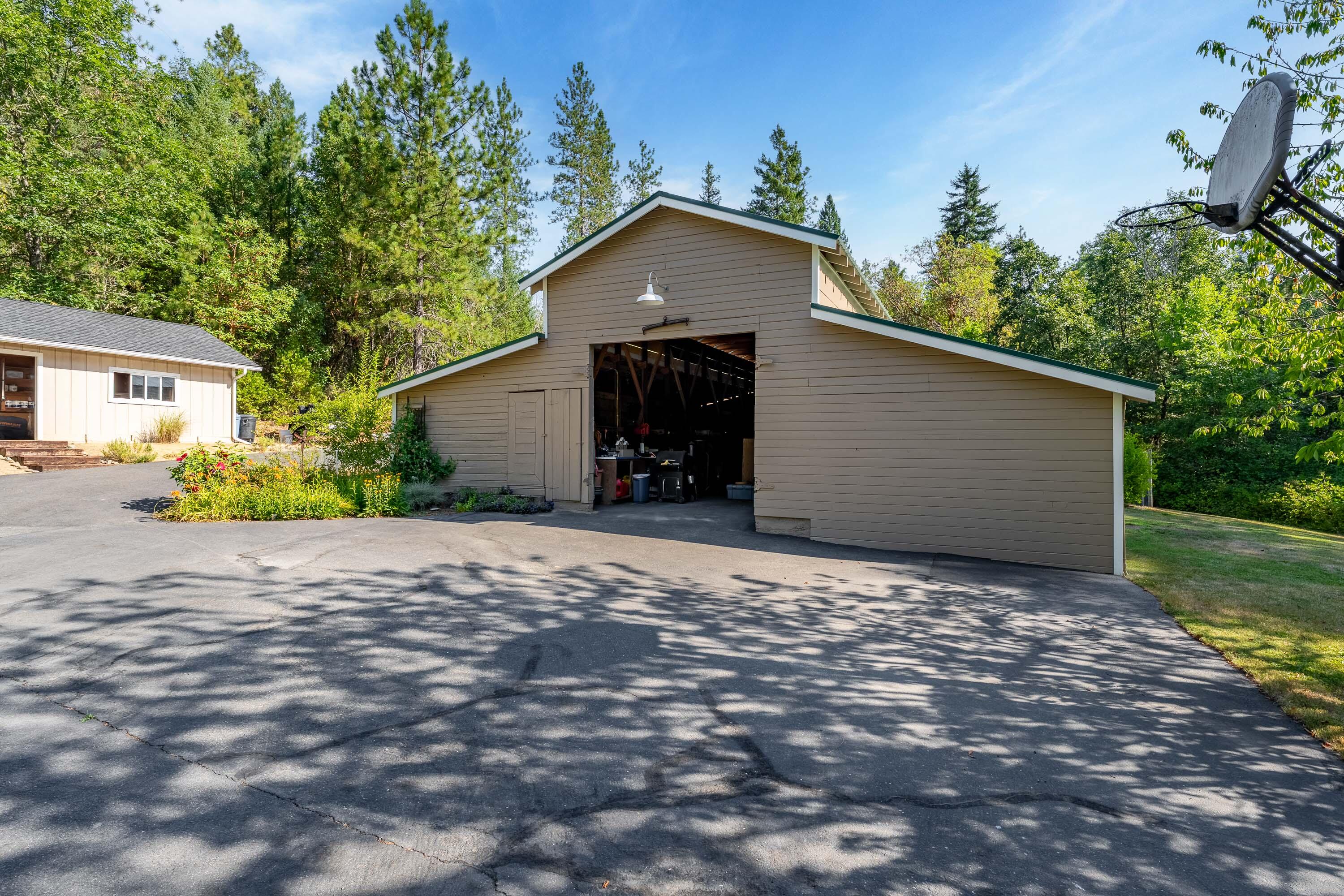 8360 Lower River Road Grants Pass, OR 97526 - Photo 39 of 62 EXT (12 of 28)