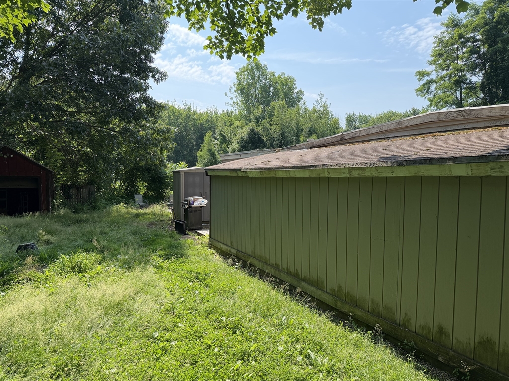 241 Osborne Road Ware, MA 01082 - Photo 5 of 11