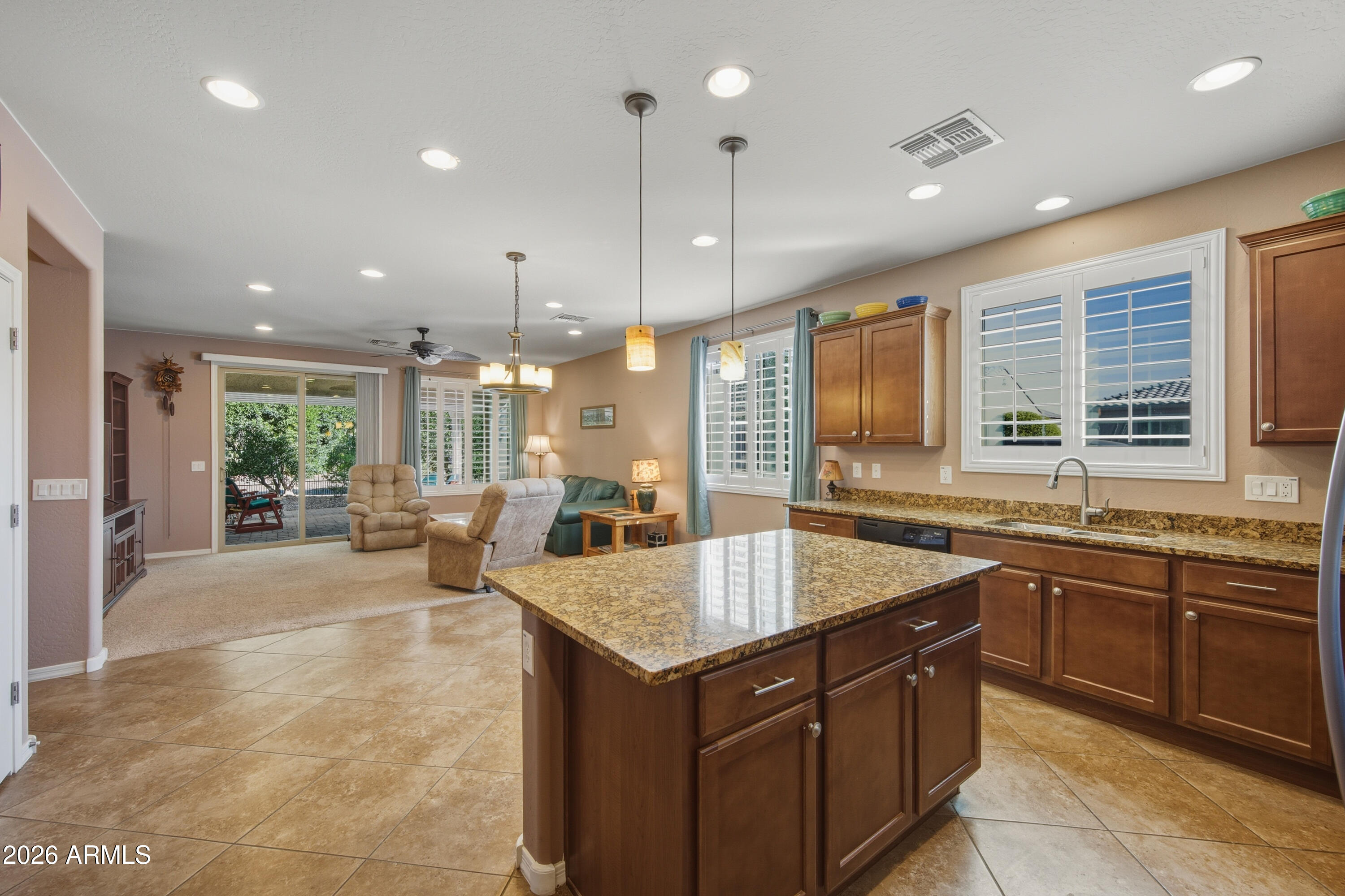 7304 West Silver Spring Way Florence, AZ 85132 - Photo 6 of 46 20_dsc_2747