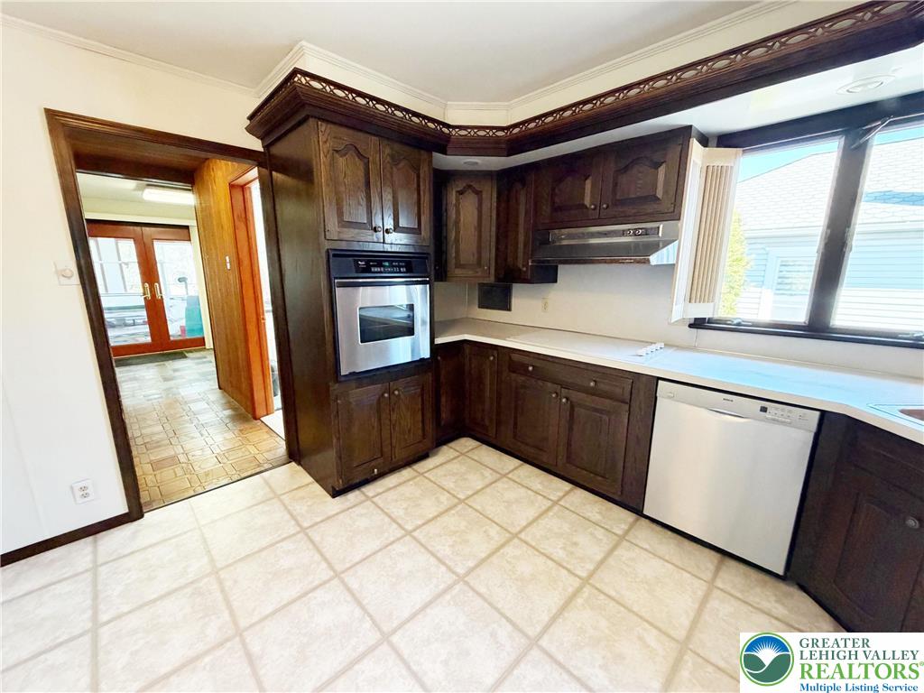 2741 Limestone Street Coplay, PA 18037 - Photo 20 of 50