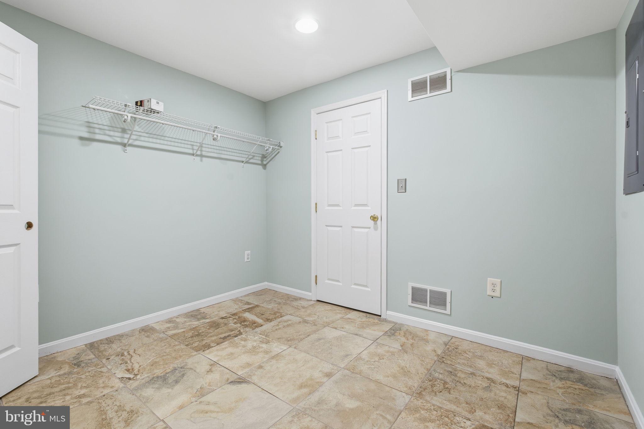 3135 Fait Avenue Baltimore, MD 21224 - Photo 24 of 35 a view of a room with an empty space