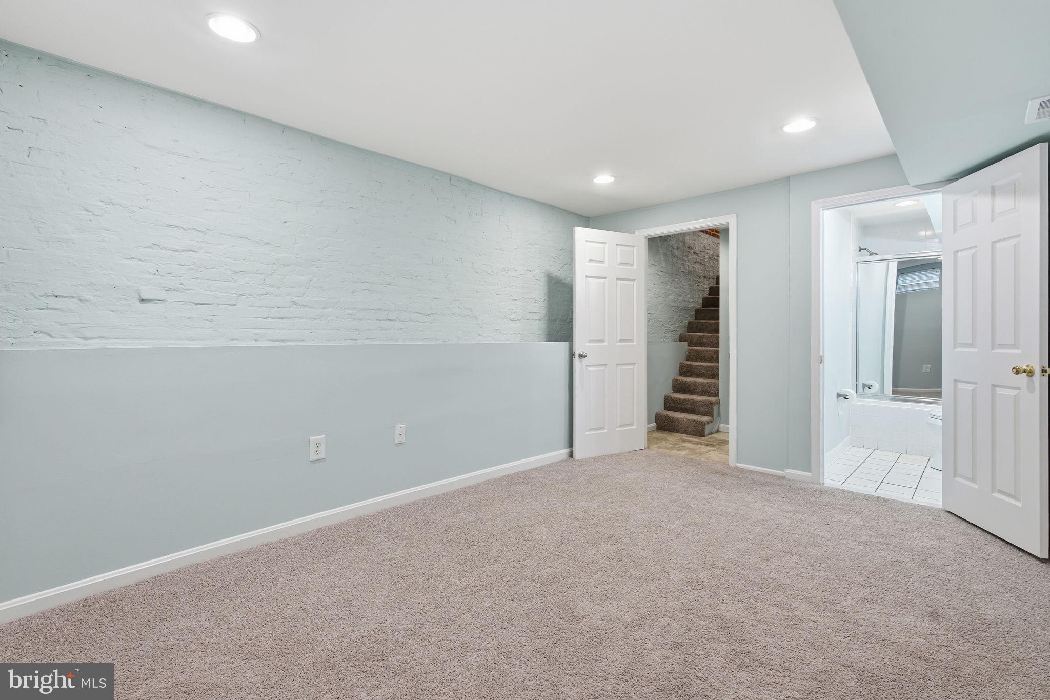 3135 Fait Avenue Baltimore, MD 21224 - Photo 26 of 35 a view of an empty room