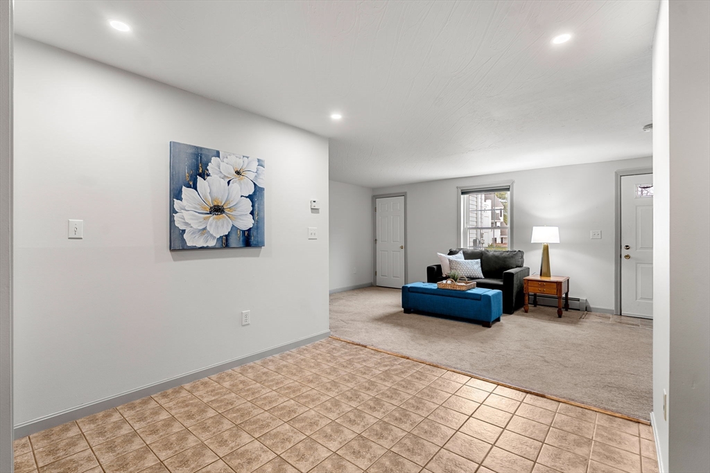 159 Berrington Road, Unit 159 Leominster, MA 01453 - Photo 6 of 19