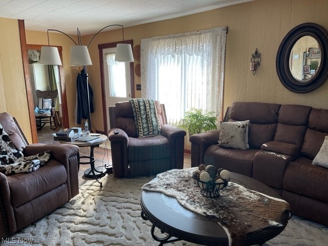 6935 Winklepleck Road Northwest Dundee, OH 44624 - Photo 9 of 28 Gallery Image 9