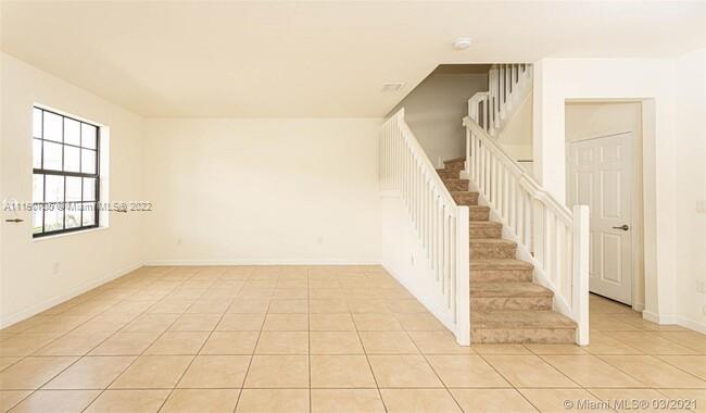 11524 Southwest 248th Lane Homestead, FL 33032 - Photo 5 of 16 Gallery Image 5