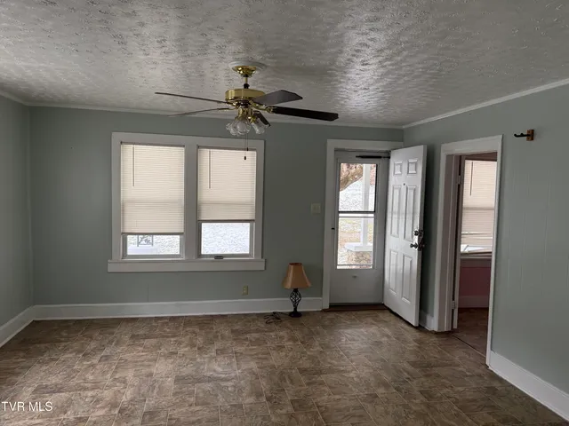 $134,500 | 3191 Sugar Creek Road, Laurel Bloomery, TN 37680