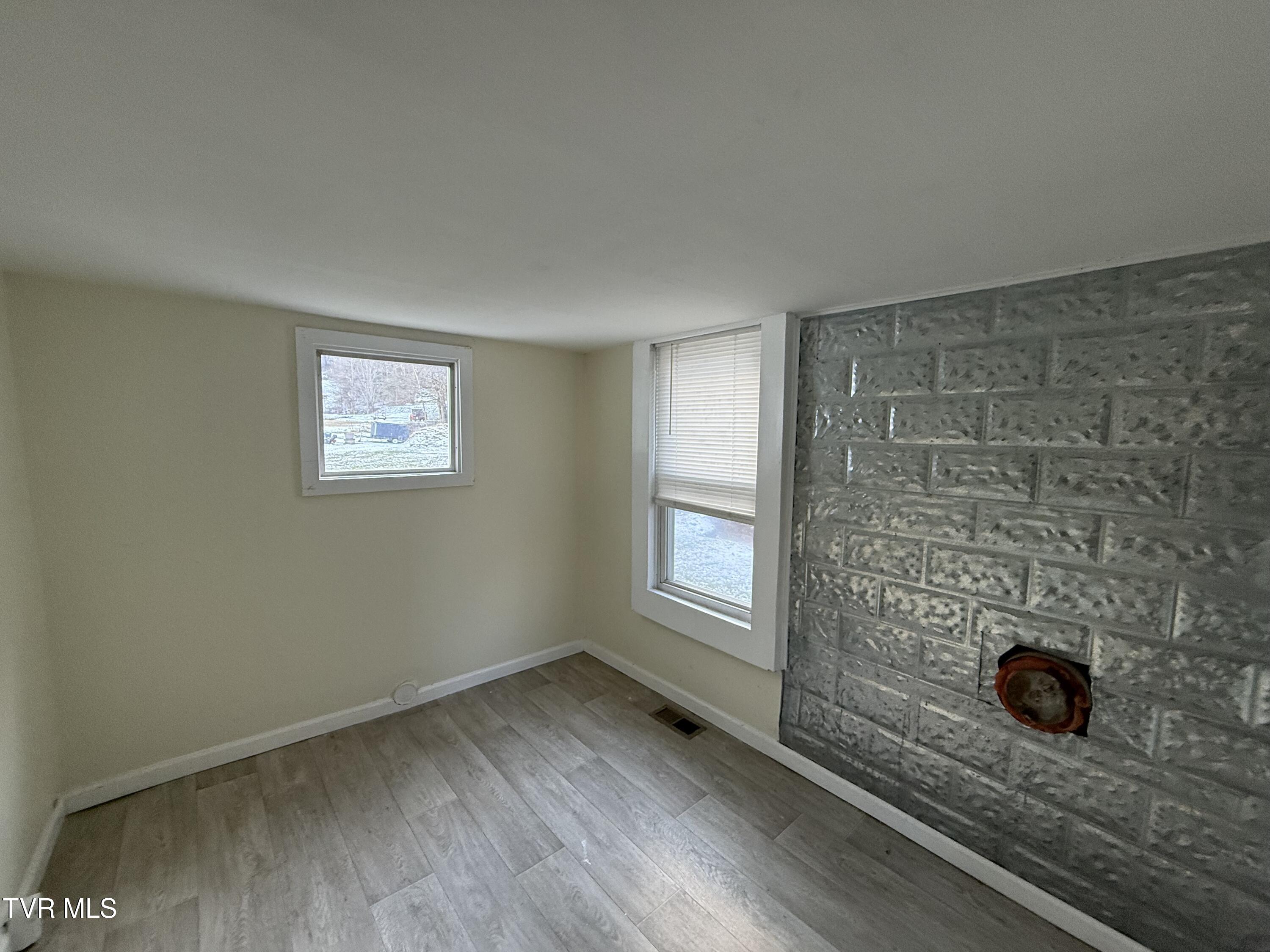 3191 Sugar Creek Road Laurel Bloomery, TN 37680 - Photo 31 of 34 3191 Sugar 22