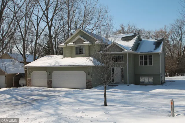 $375,000 | 19438 Dodge Street Northwest, Elk River, MN 55330