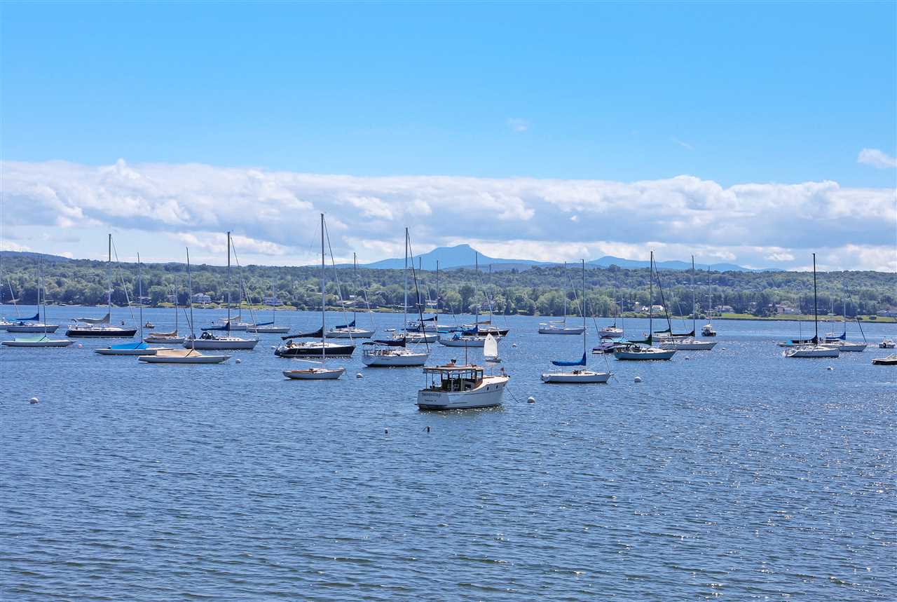 122 Sledrunner Road Shelburne, VT 05482 - Photo 2 of 33