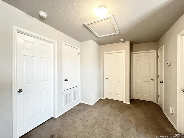 $1,795 | 15167 Dione Bend, San Antonio, TX 78245