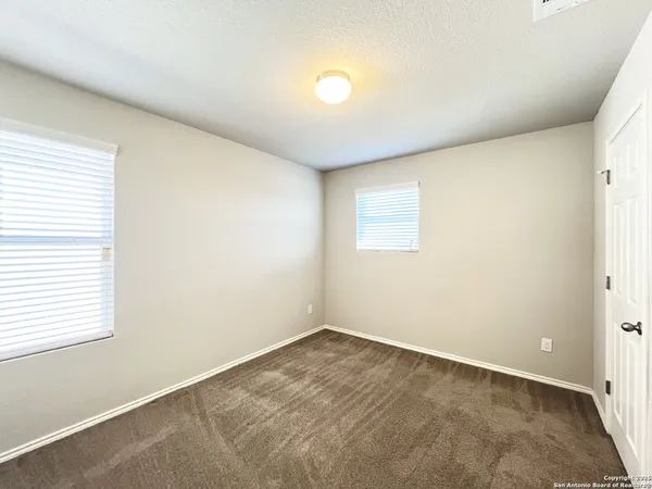 $1,795 | 15167 Dione Bend, San Antonio, TX 78245