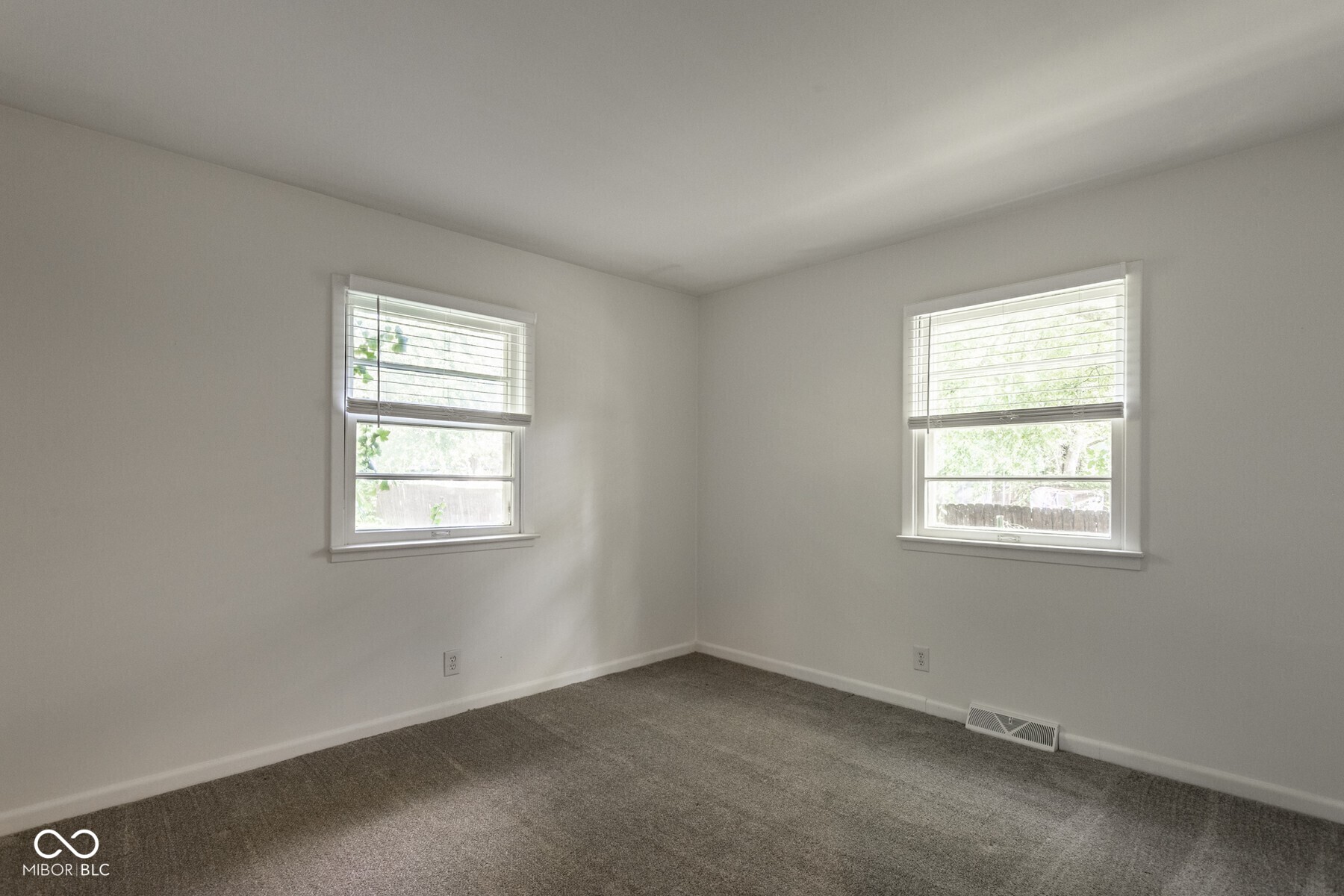 9514 Haverstick Road Indianapolis, IN 46240 - Photo 20 of 28