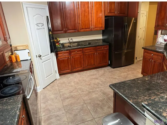 $315,000 | 121 Therese Drive, Vacherie, LA 70090