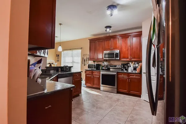 $270,000 | 121 Therese Drive, Vacherie, LA 70090