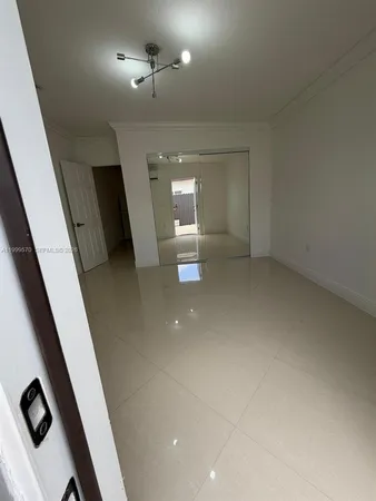 $1,200 | 19732 Southwest 121st Avenue, Unit 1, Miami, FL 33177