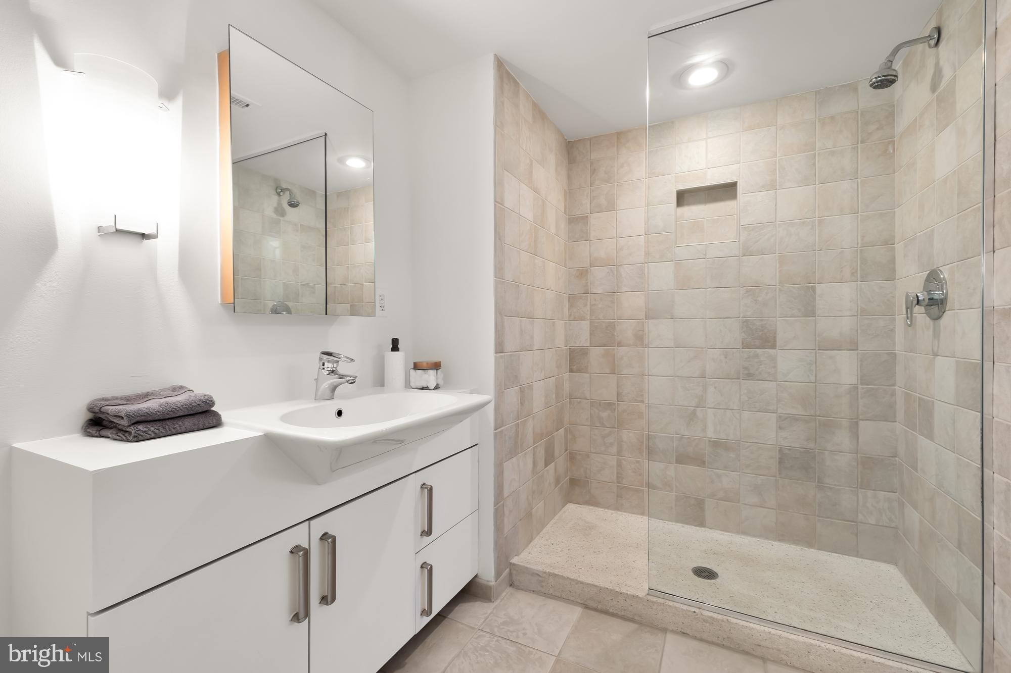 1390 V Street Northwest, Unit 421 Washington, DC 20009 - Photo 13 of 24