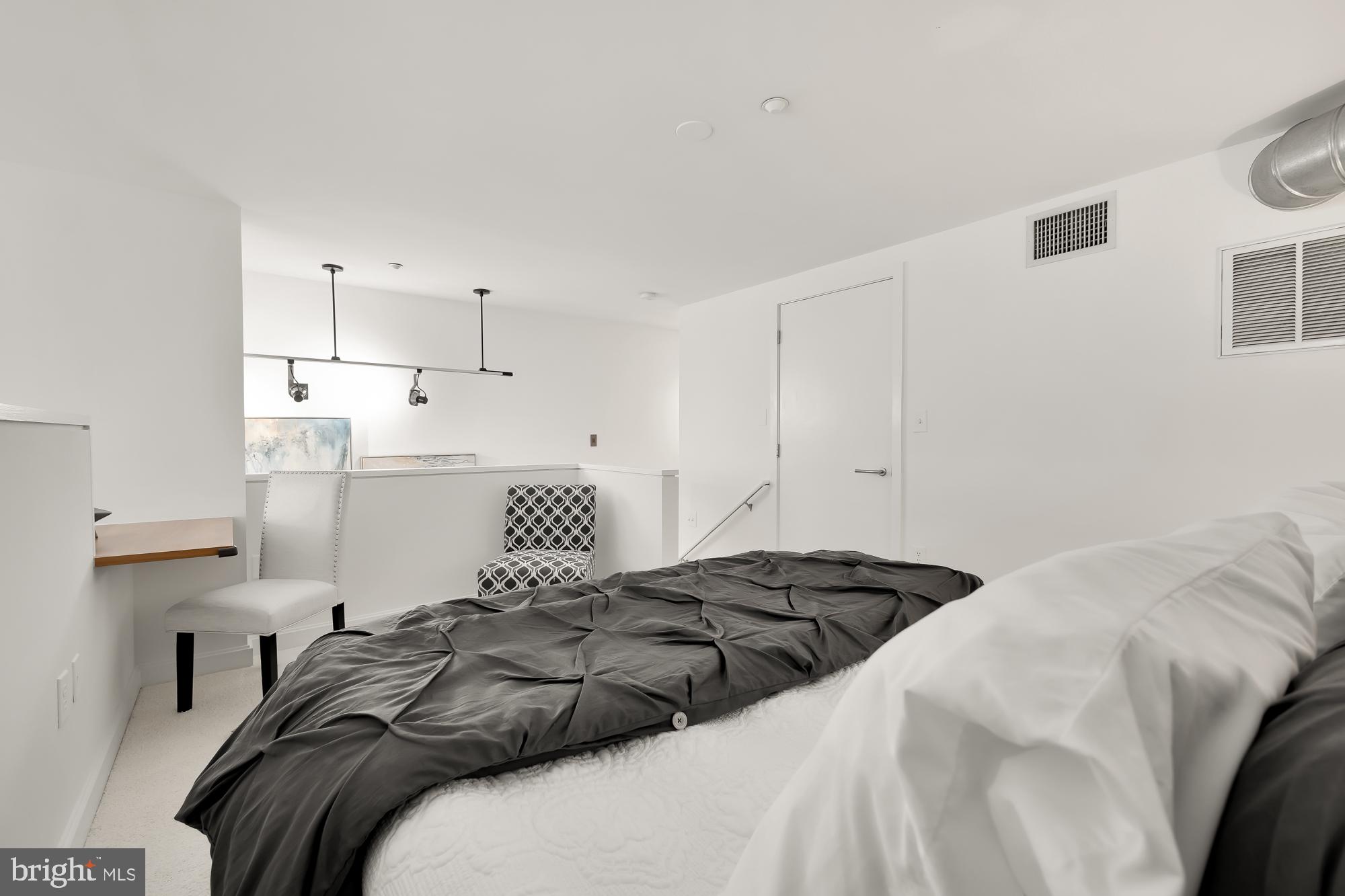 1390 V Street Northwest, Unit 421 Washington, DC 20009 - Photo 14 of 24