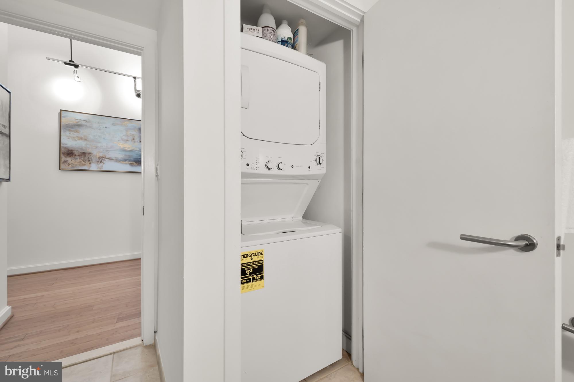 1390 V Street Northwest, Unit 421 Washington, DC 20009 - Photo 16 of 24