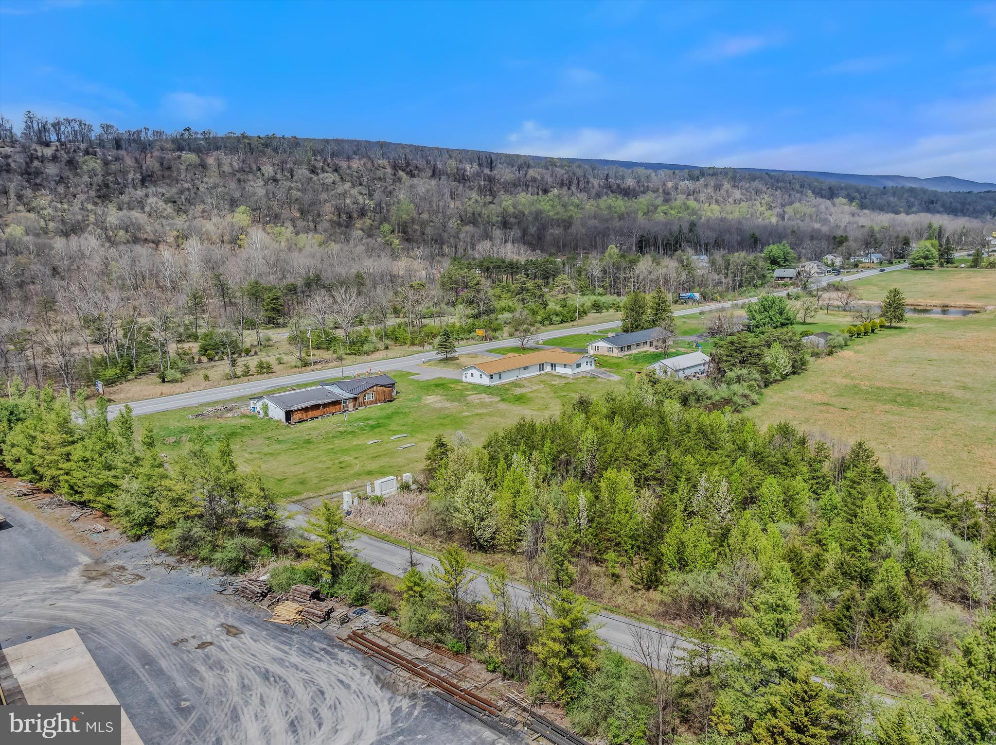 11223 Valley Road Berkeley Springs, WV 25411 - Photo 12 of 14