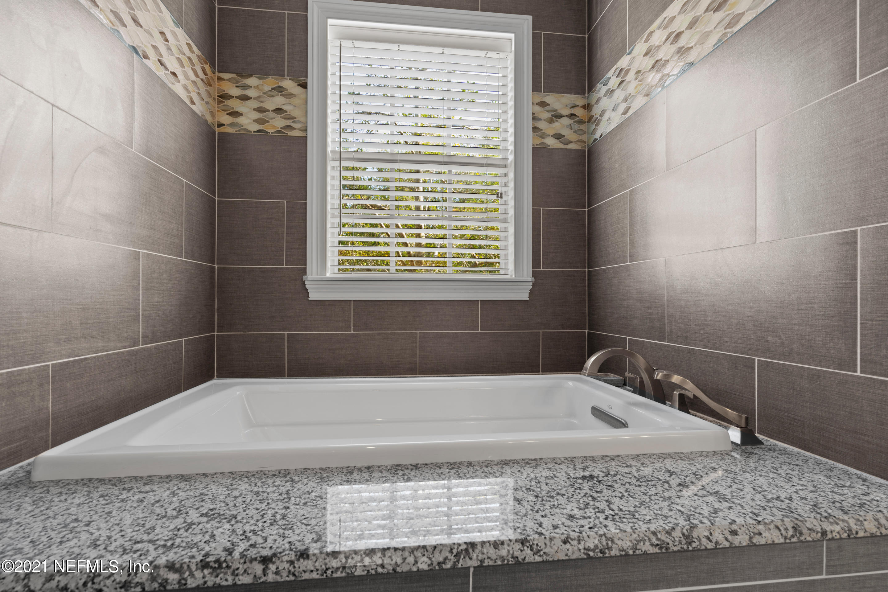 10901 Burnt Mill Road, Unit 103 Jacksonville, FL 32256 - Photo 27 of 33 10901 Burnt Mill Rd-27
