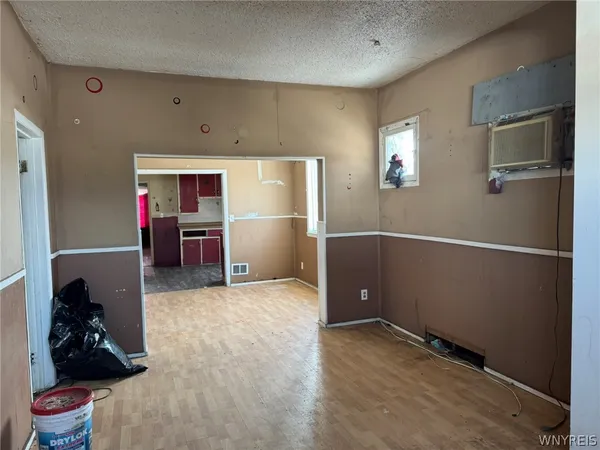 $99,900 | 64 Wescott Street, Buffalo, NY 14210