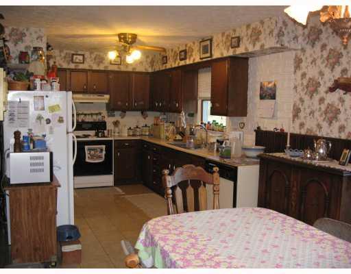 2410 Mercer West Middlesex Road West Middlesex, PA 16159 - Photo 8 of 13 Kitchen.