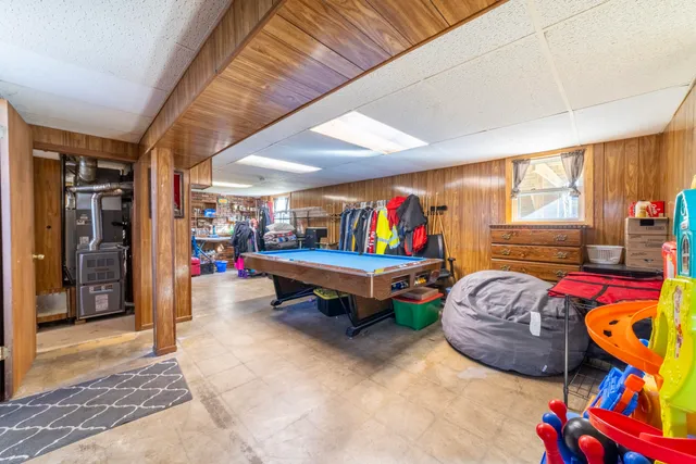 $288,000 | 225 North Dwiggins Street, Griffith, IN 46319