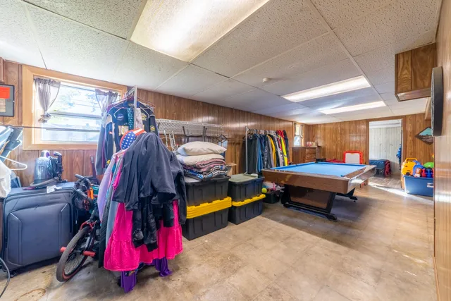 $288,000 | 225 North Dwiggins Street, Griffith, IN 46319