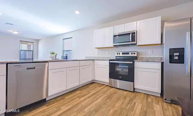 $289,900 | 1589 Cottonwood Bluffs Drive, Benson, AZ 85602