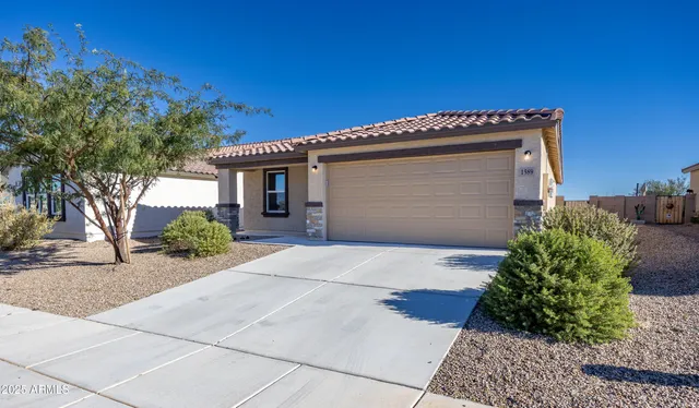 $289,900 | 1589 Cottonwood Bluffs Drive, Benson, AZ 85602