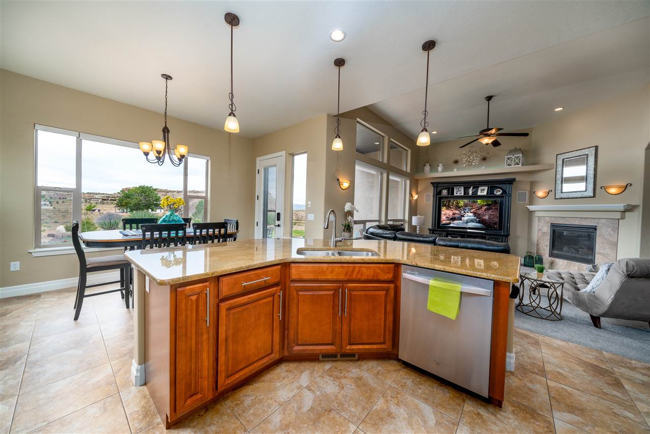 2276 Rock Valley Road Grand Junction, CO 81507 - Photo 11 of 37 Gallery Image 11