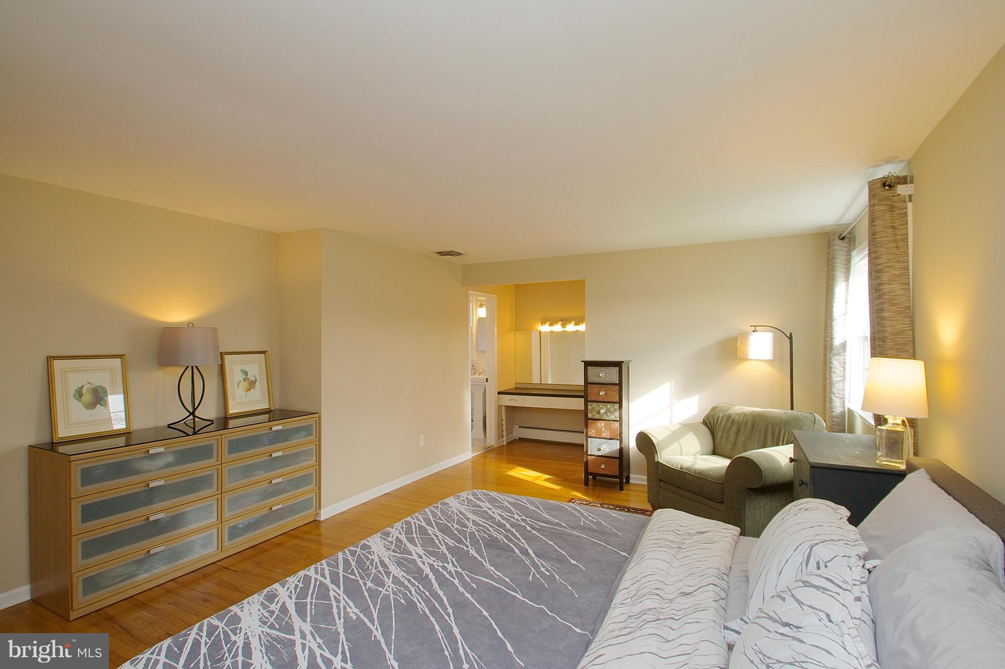 812 Roelofs Road Yardley, PA 19067 - Photo 31 of 36 Main Bedroom