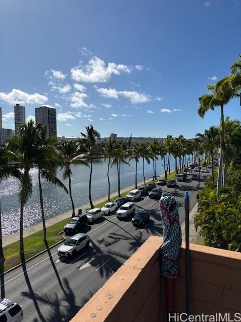 454 Nāmāhana Street, Unit 501 Honolulu, HI 96815 - Photo 1 of 5 a view of a terrace with chairs