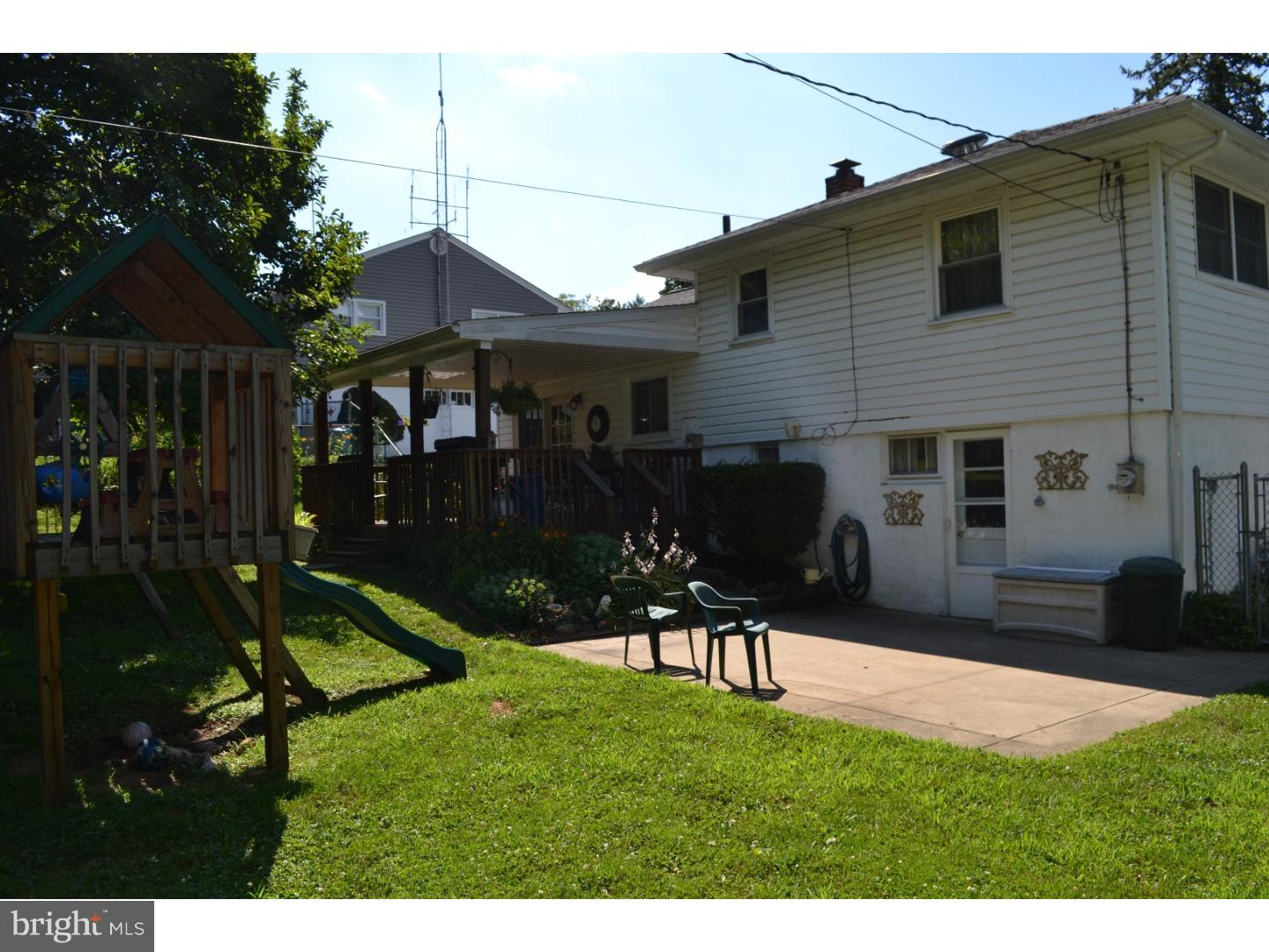 109 Lawrence Road Broomall, PA 19008 - Photo 19 of 20 Back Yard