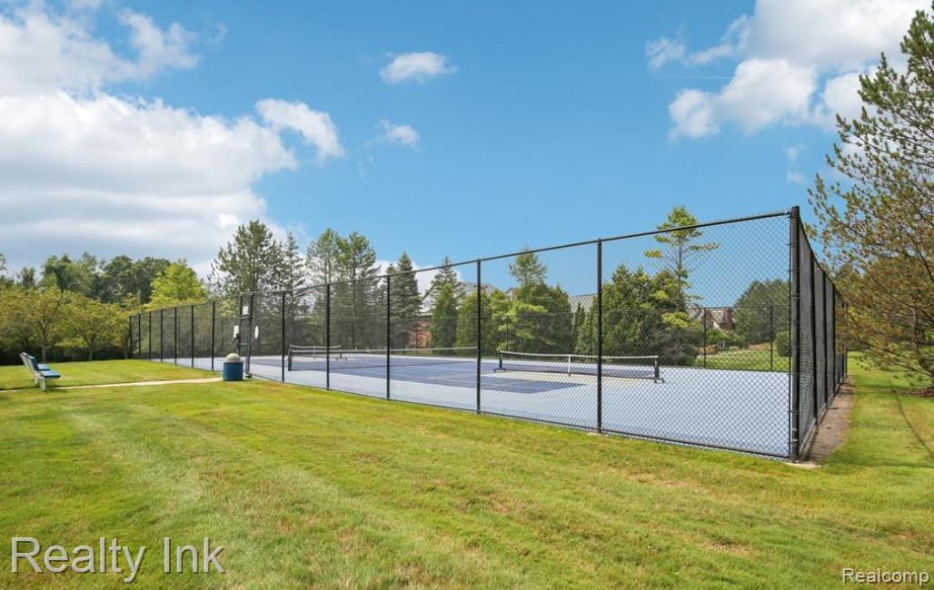 3399 Tremonte Circle Rochester, MI 48306 - Photo 11 of 14 View of tennis court