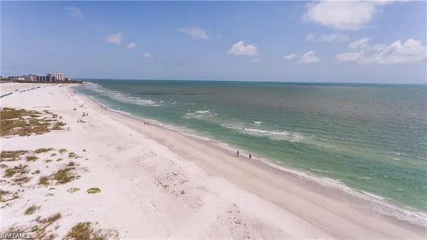 $11,500,000 | 5300 Estero Boulevard, Fort Myers Beach, FL 33931