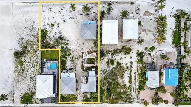 a view of a water heater