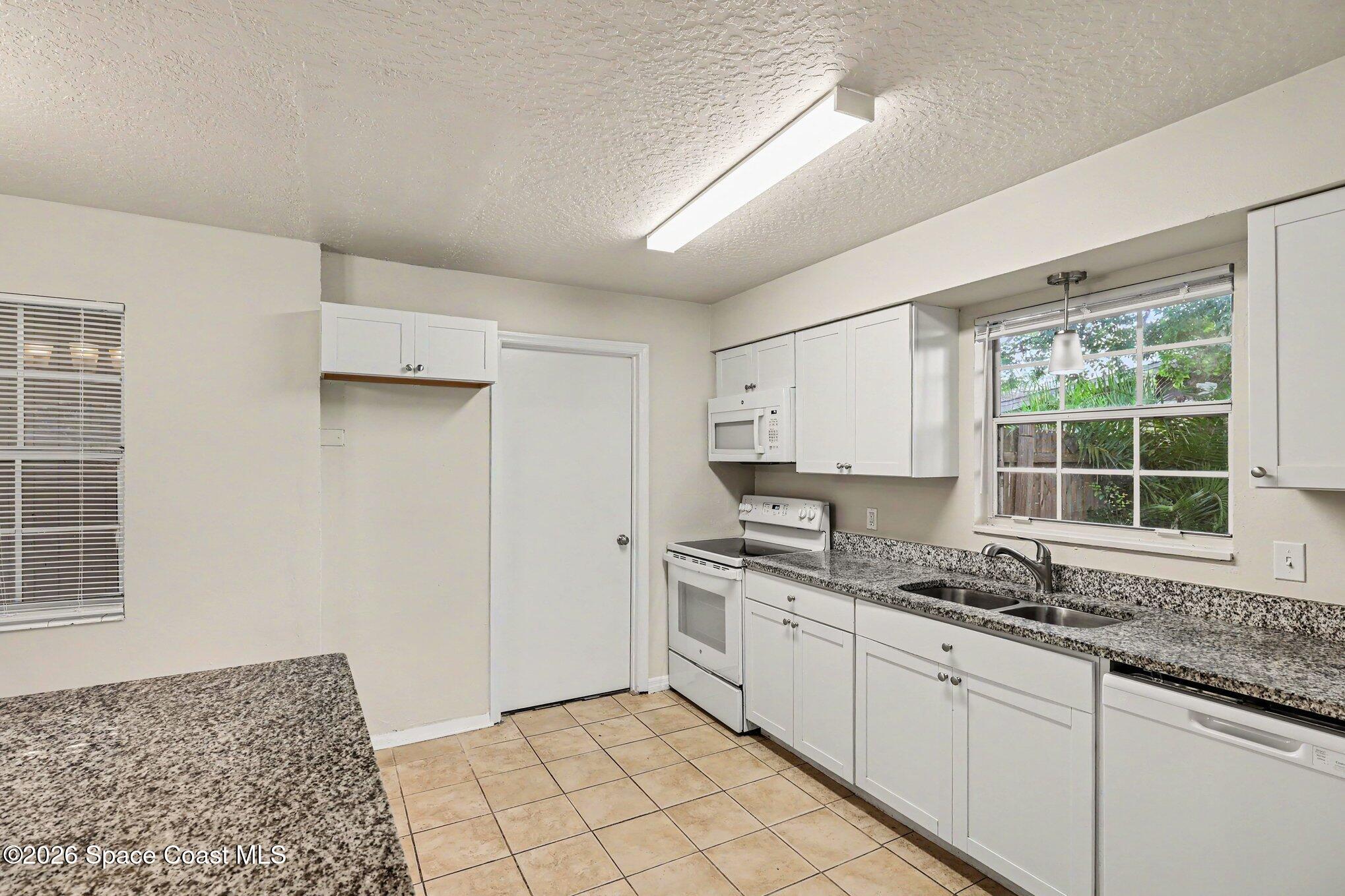 1077 Judith Terrace Rockledge, FL 32955 - Photo 13 of 26 013_file_8350