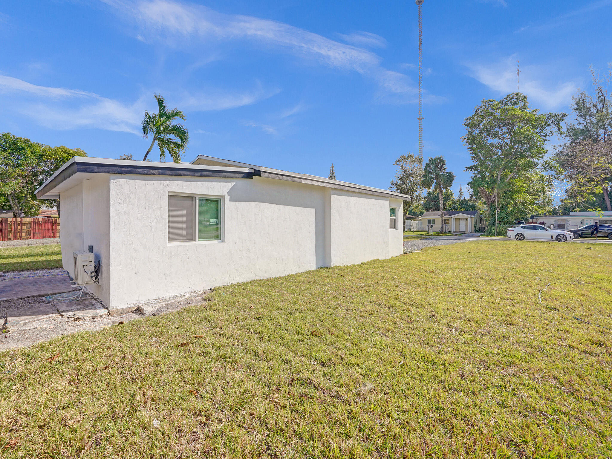 6143 Southwest 40th Street Miramar, FL 33023 - Photo 36 of 40 ROY00893