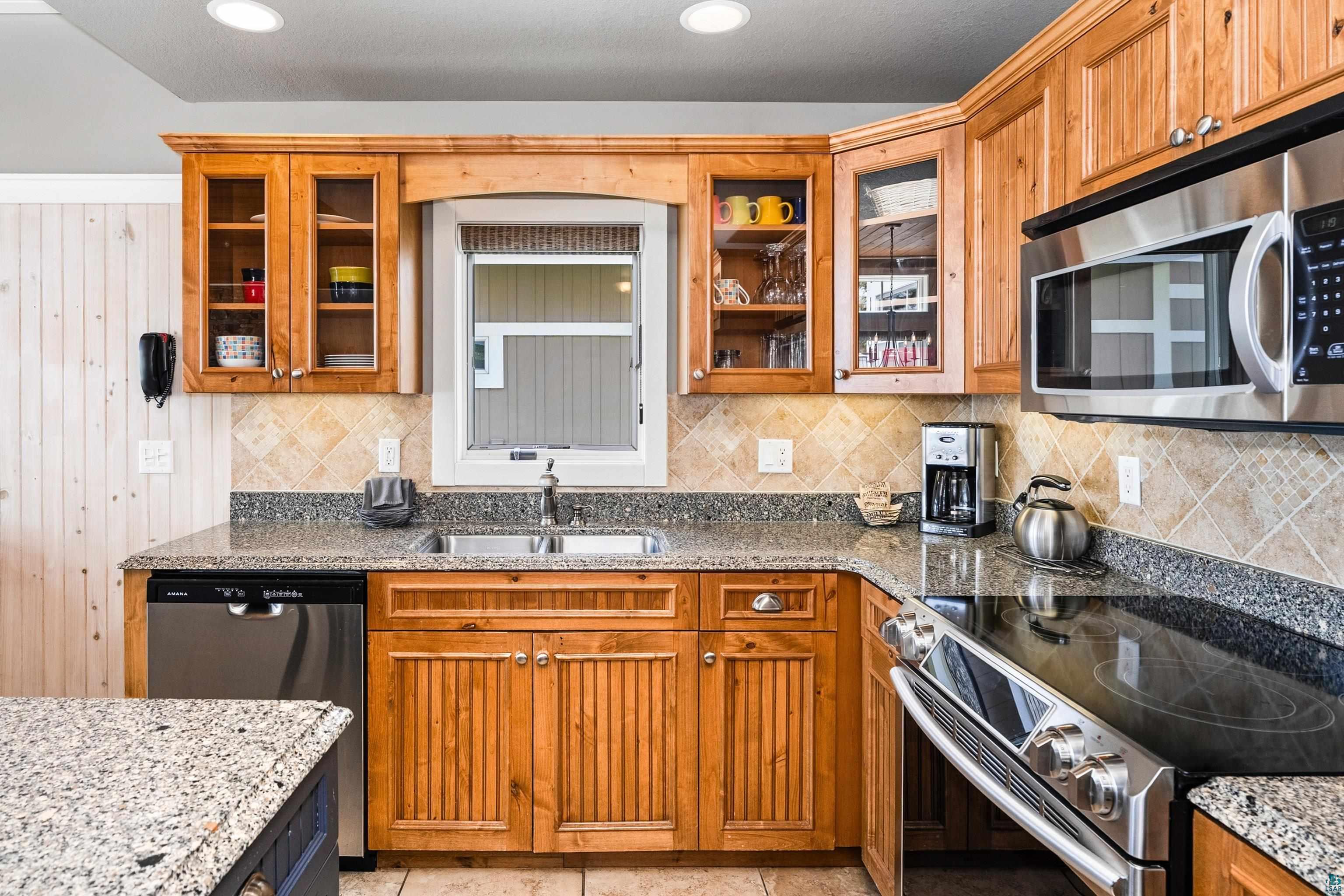 596 Larsmont Way, Unit 310 Two Harbors, MN 55616 - Photo 16 of 60