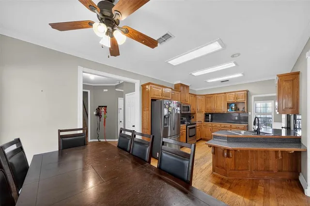 $476,100 | 781 Highway 19, Edgewood, TX 75117